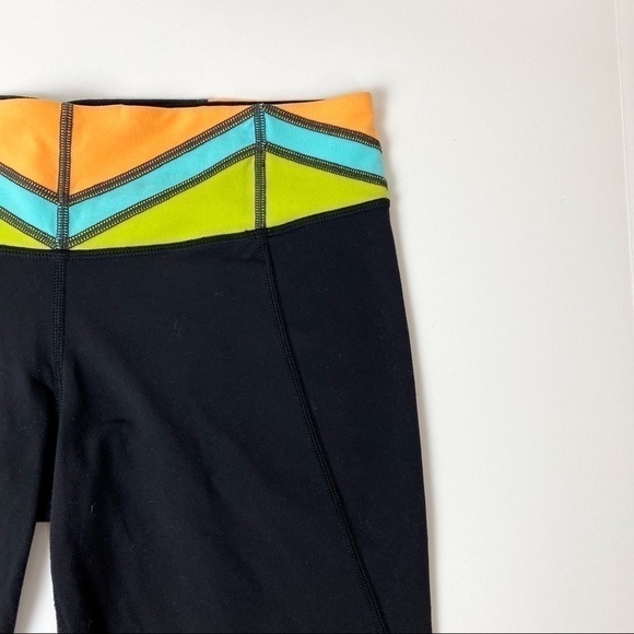Lululemon Wunder Under Color Block Waist Crops - Picture 1 of 6